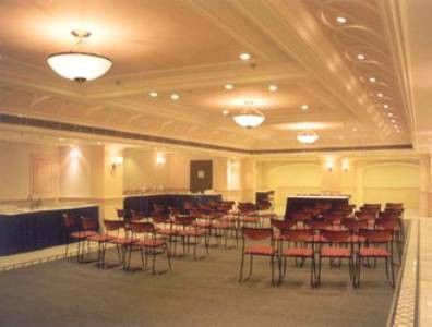 Aditya Hotel Ludhiana Esterno foto